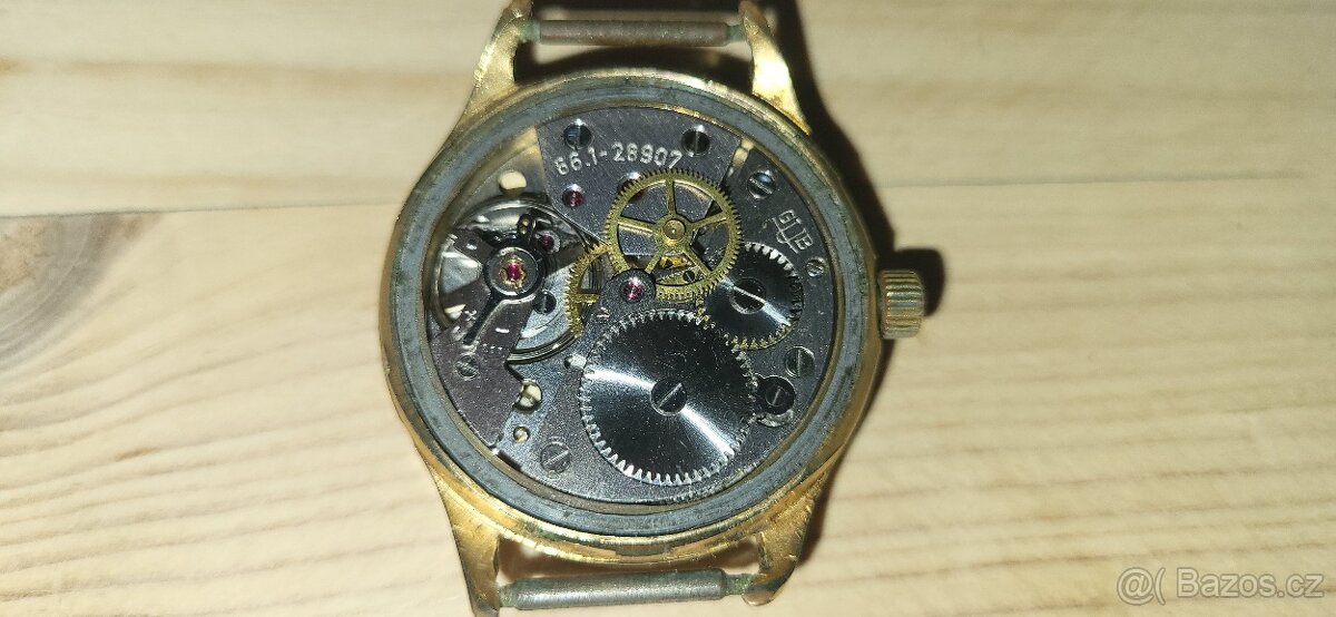 Hodinky GUB Glashutte dvou datum - 2