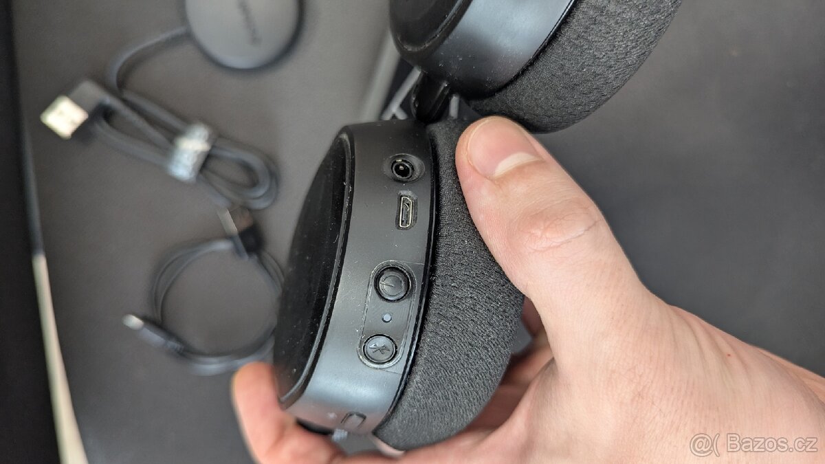 Herní sluchátka SteelSeries Arctis 9 - 2