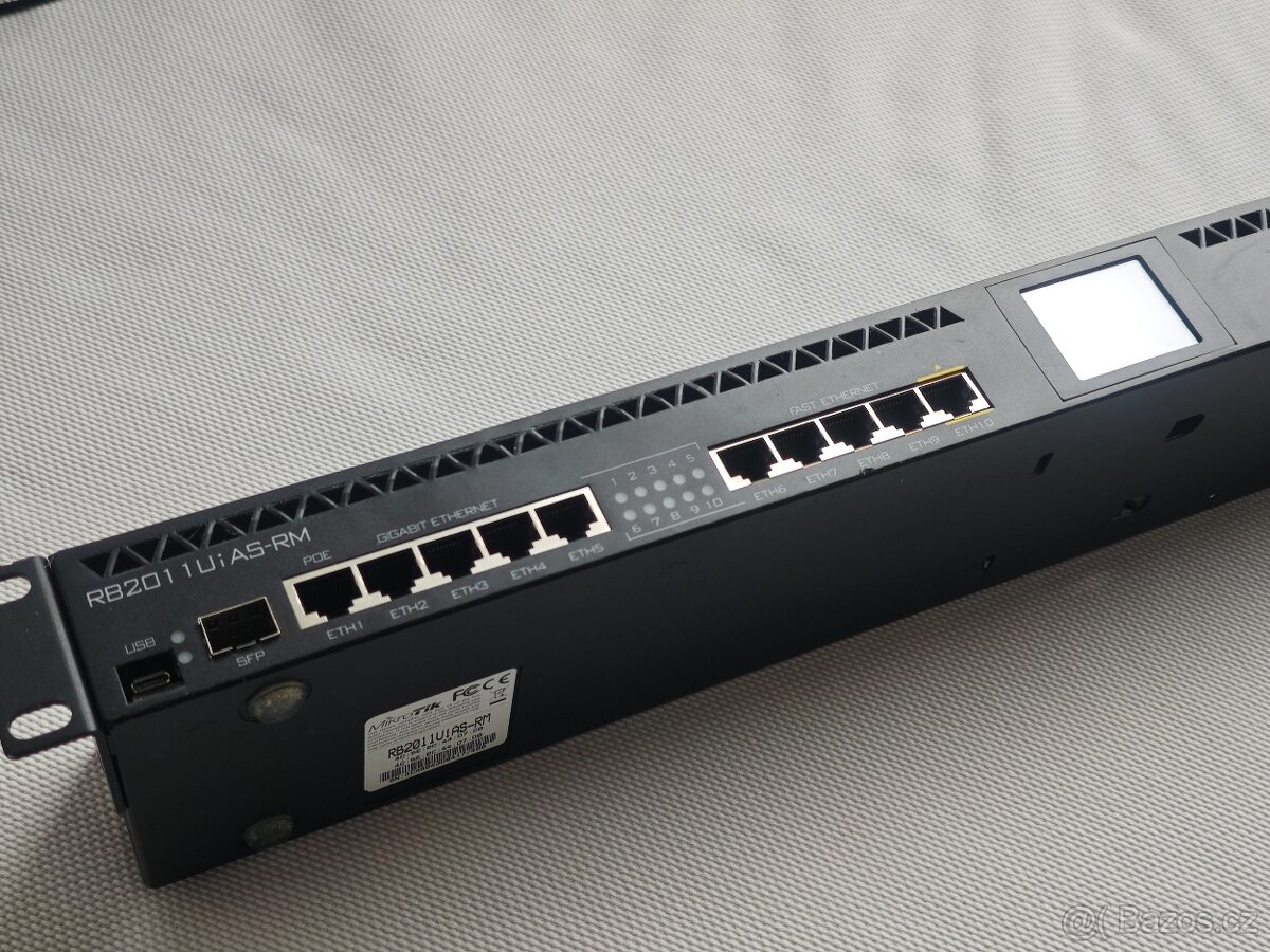 Mikrotik routerboard RB2011UiAS-RM - 2