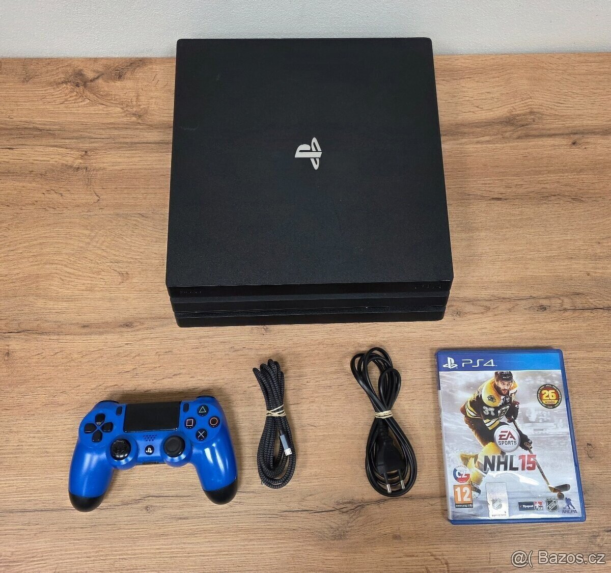 PlayStation 4 PRO 1 TB +1.ovladač +1.hra - 2