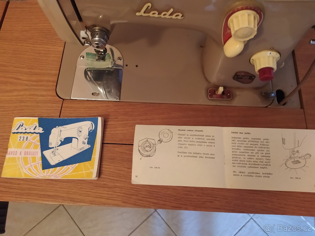 Prodám šicí stoj Lada 238 - 2