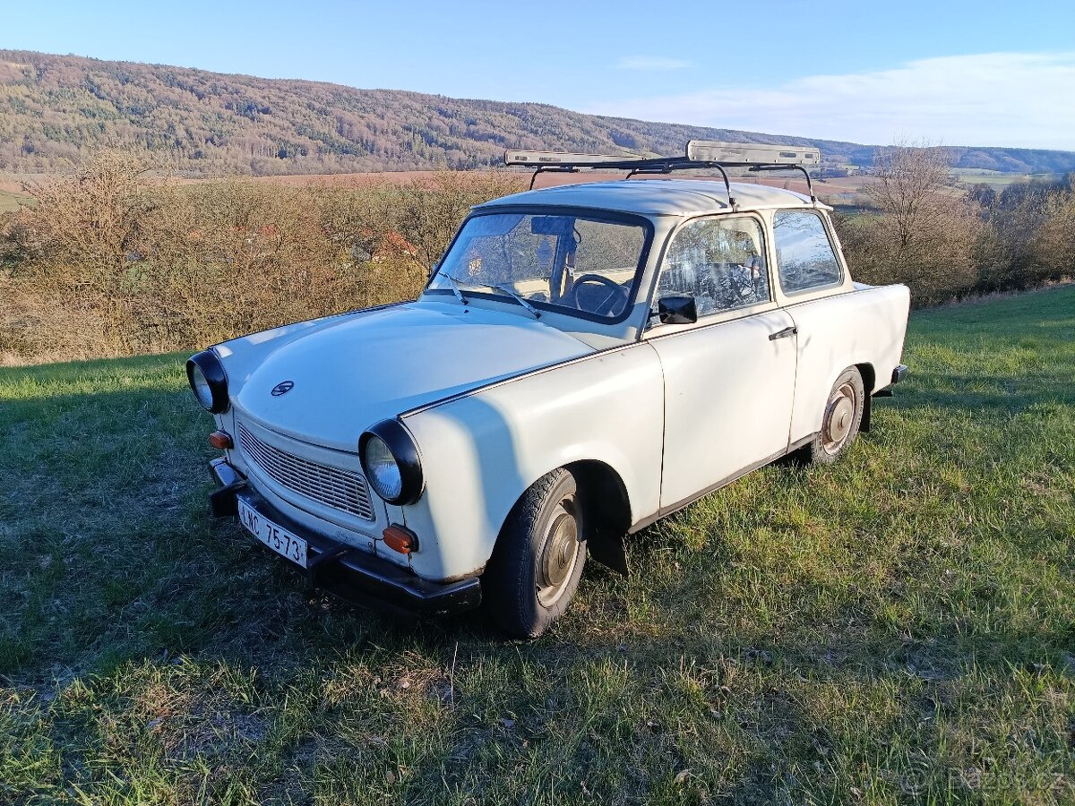 Trabant 601 SLEVA - 2