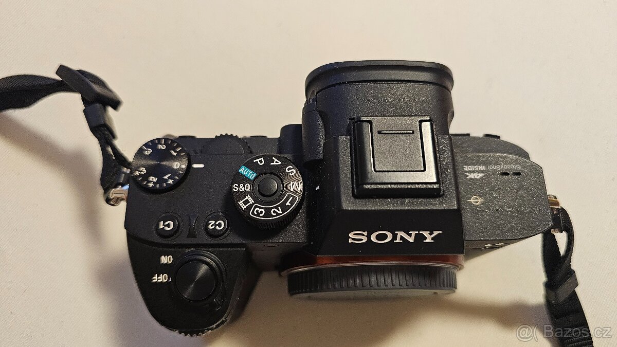 Sony Alpha 7 R III - 2