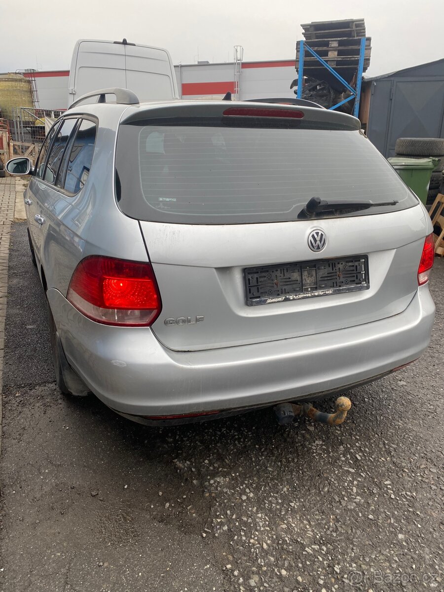 Prodám díly vw golf V kombi - 2
