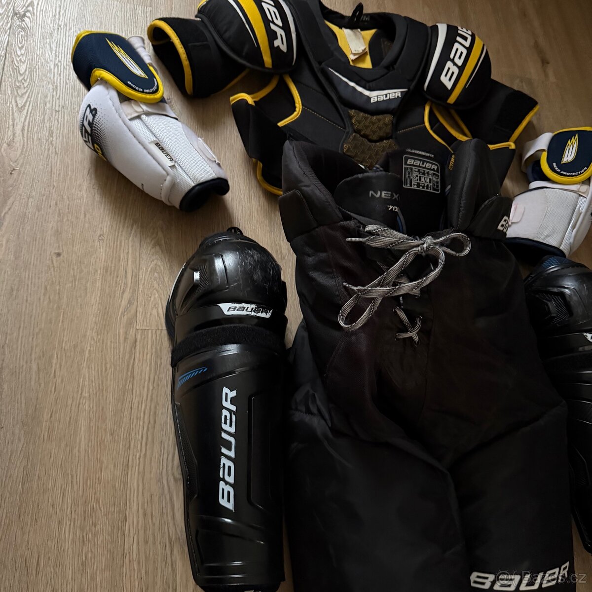 Hokejová výstroj Bauer Senior M - 2