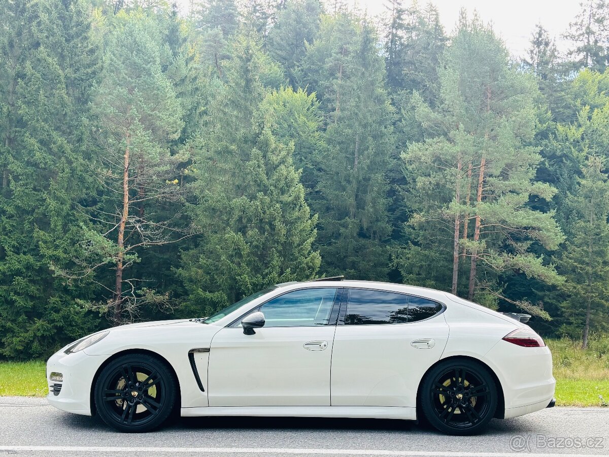 PORSCHE PANAMERA 3.6 V6 PDK 4x4 vymenim - 2