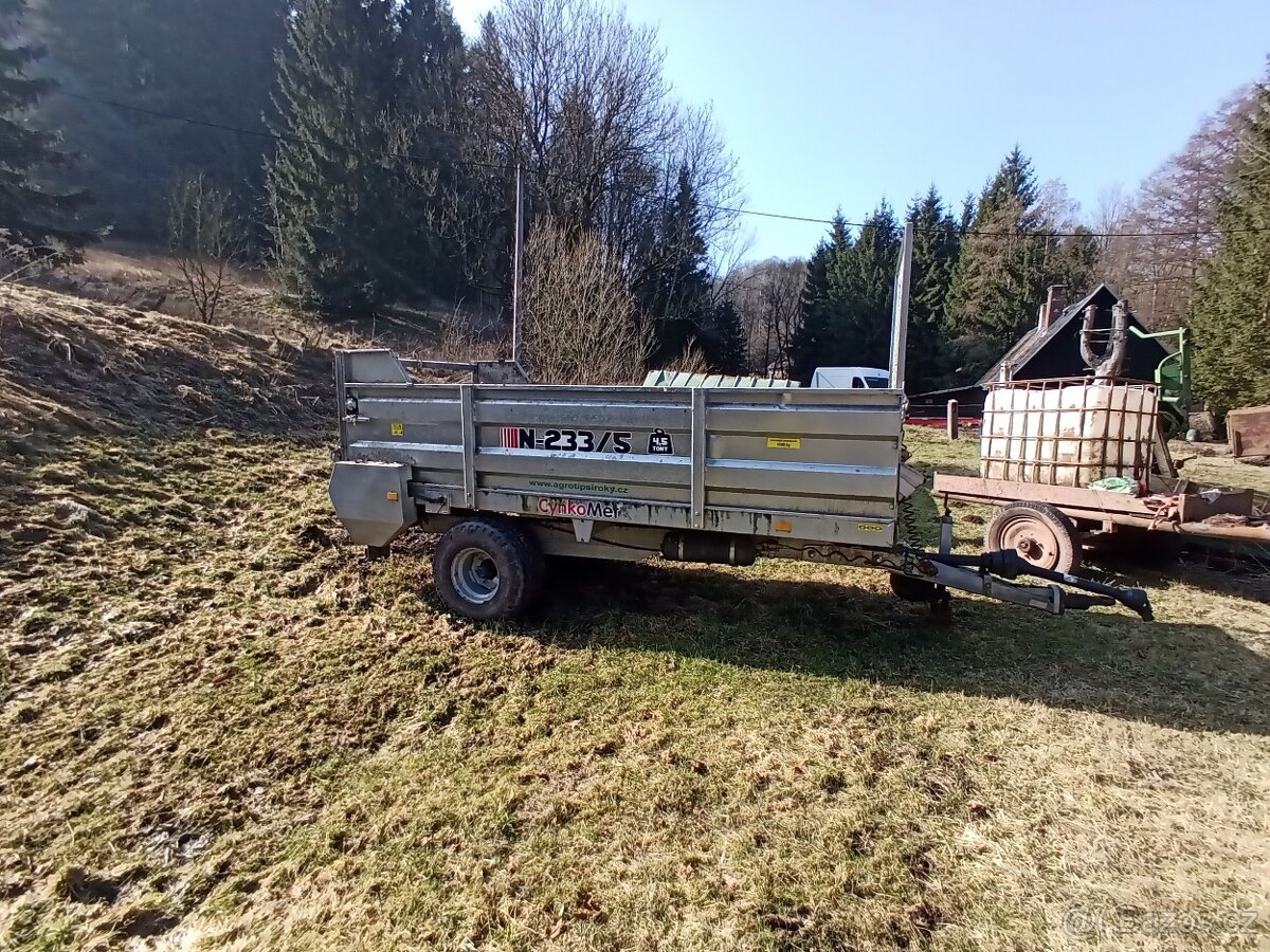 Rozmetadlo hnoje - 2