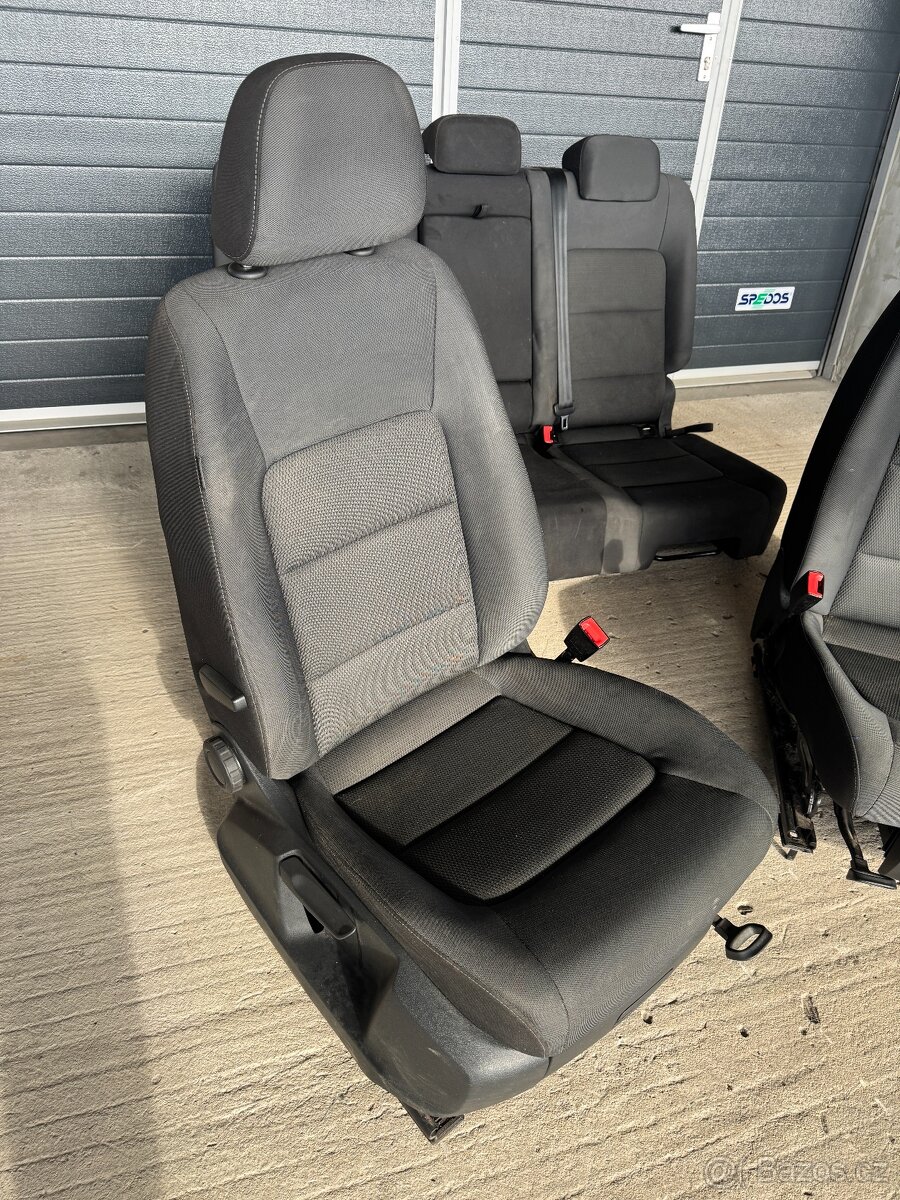 Sada sedaček VW Golf VII Sportsvan - látka - 2