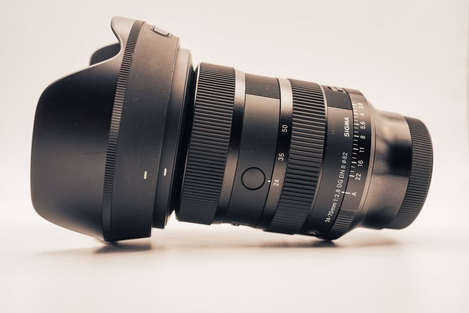 Sigma 24-70 mm f2.8 DG DN II Art pro Sony E - 2