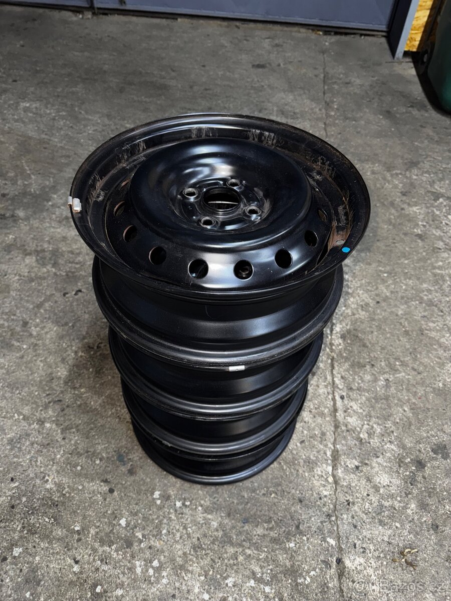 Sada zánovních plechových disků 5x 15 et 40 4x100 - 2