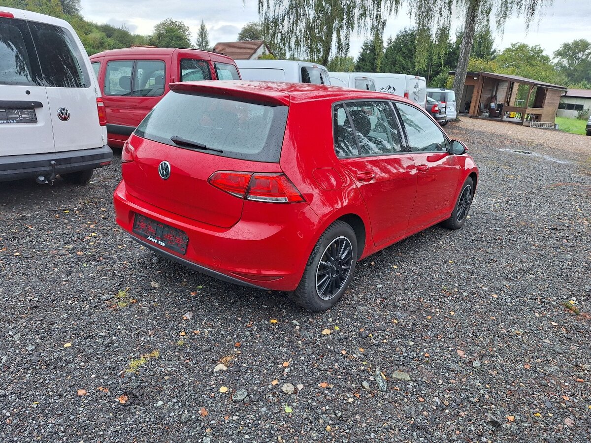 VW Golf 1.2Tsi rv.2016 5dveři - 2