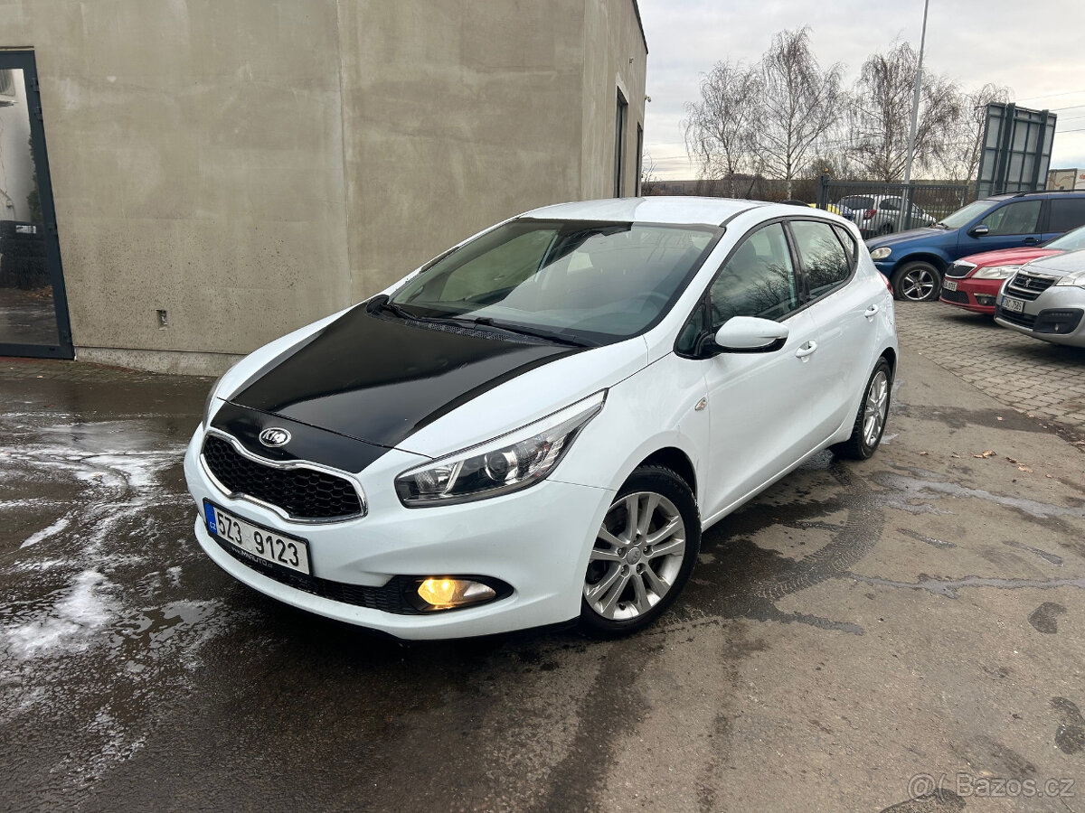 Kia Ceed r.v. 2014 1,6CRDi 94Kw - 2