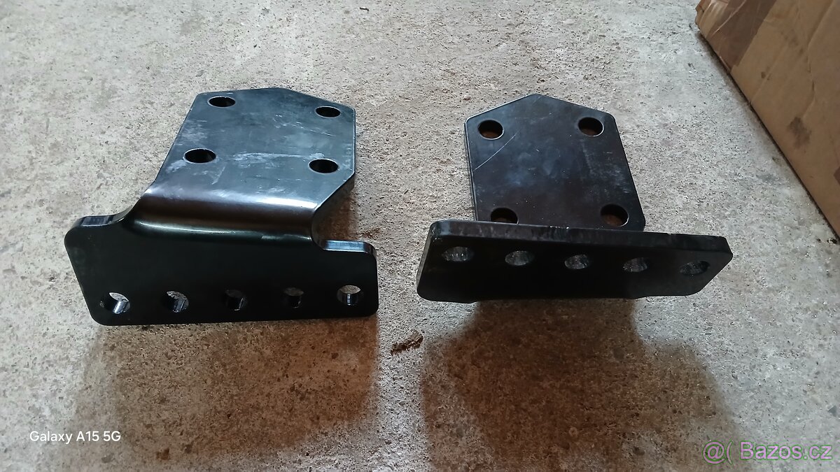 Drzaky blatniku přední naprava - 2