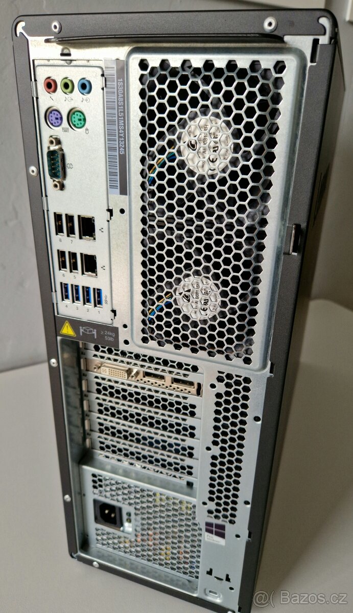 Lenov ThinkStation P700 - 2