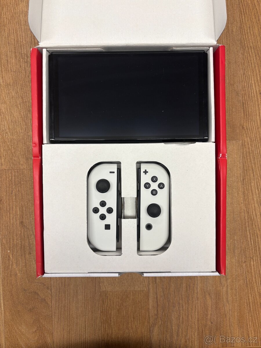 Nintendo Switch OLED – bílá verze - 2