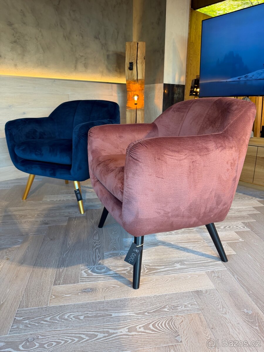 Křesla/ křesílka/ židle - 2