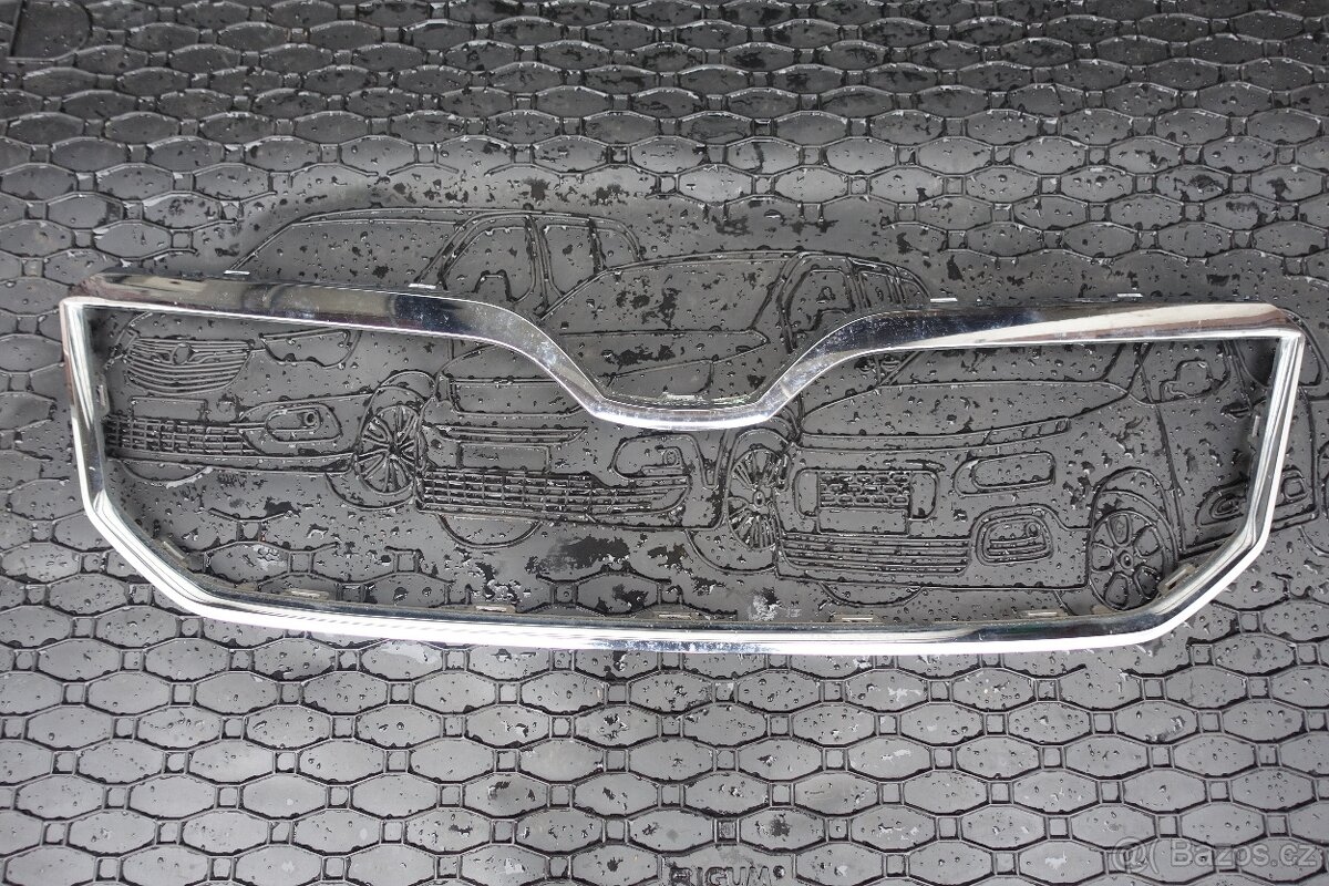 Škoda Yeti-rámeček přední masky - 2