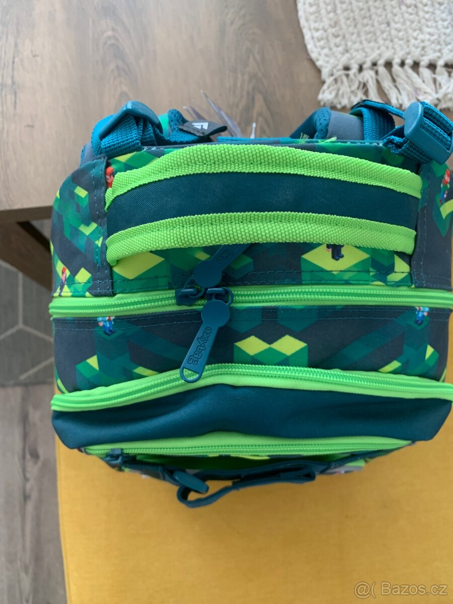 Skolni batoh nový - 2