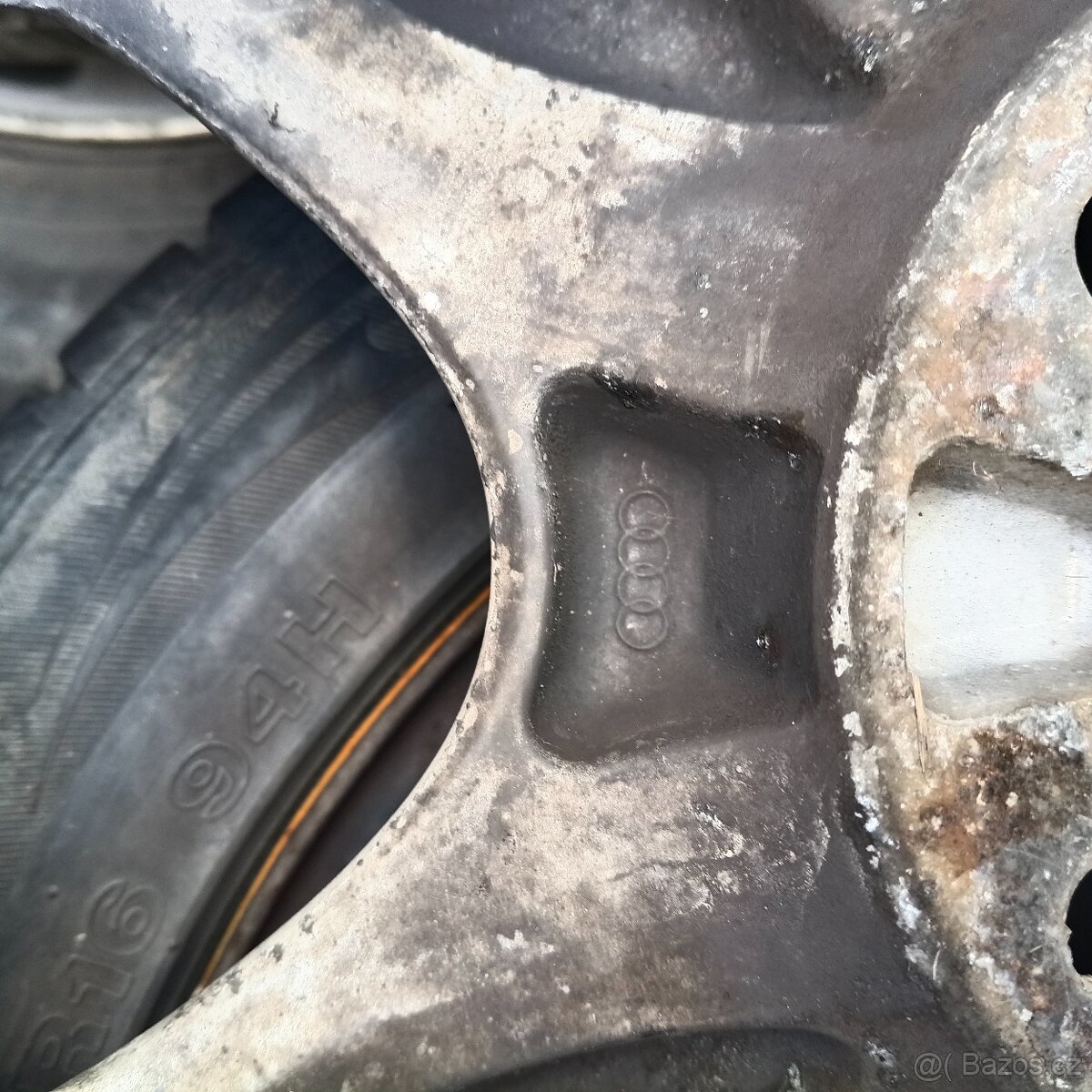 7j16 et45 kola Audi - 2