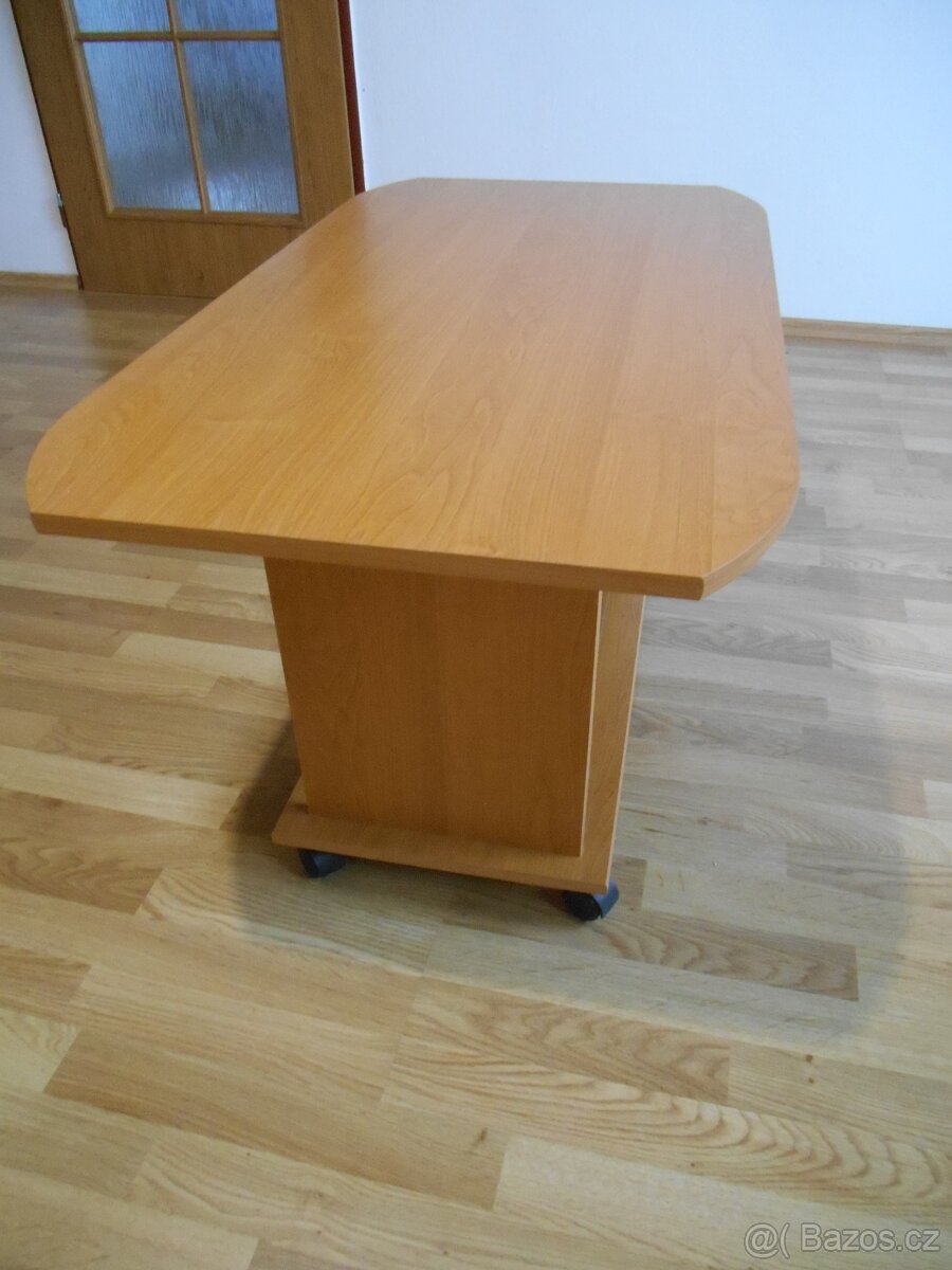 Konferenční stolek - 2
