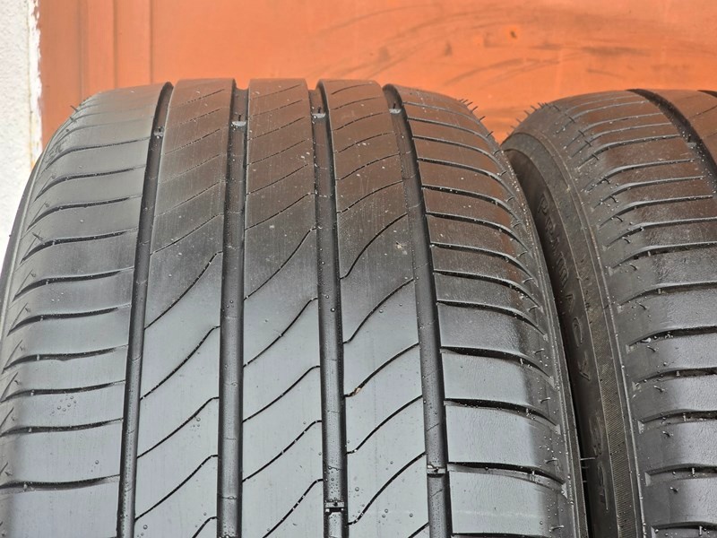 Letní Michelin 215/50/17 - 2