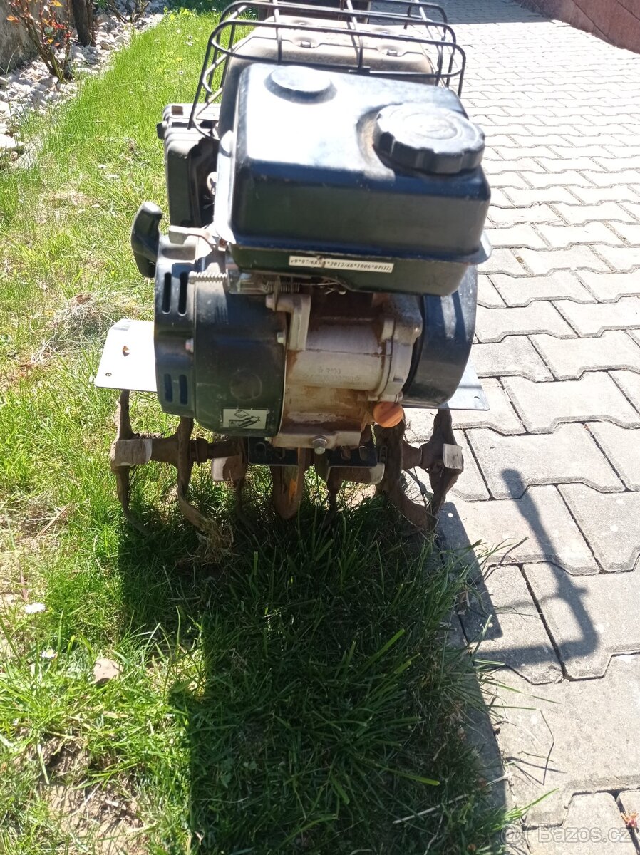 Kultivátor - 2