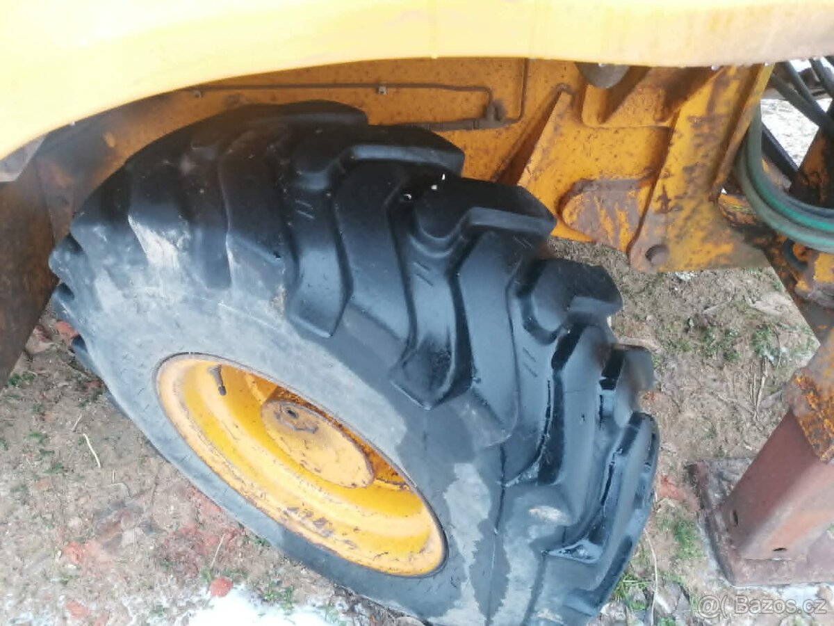 Traktor bagr JCB 2cx - 2