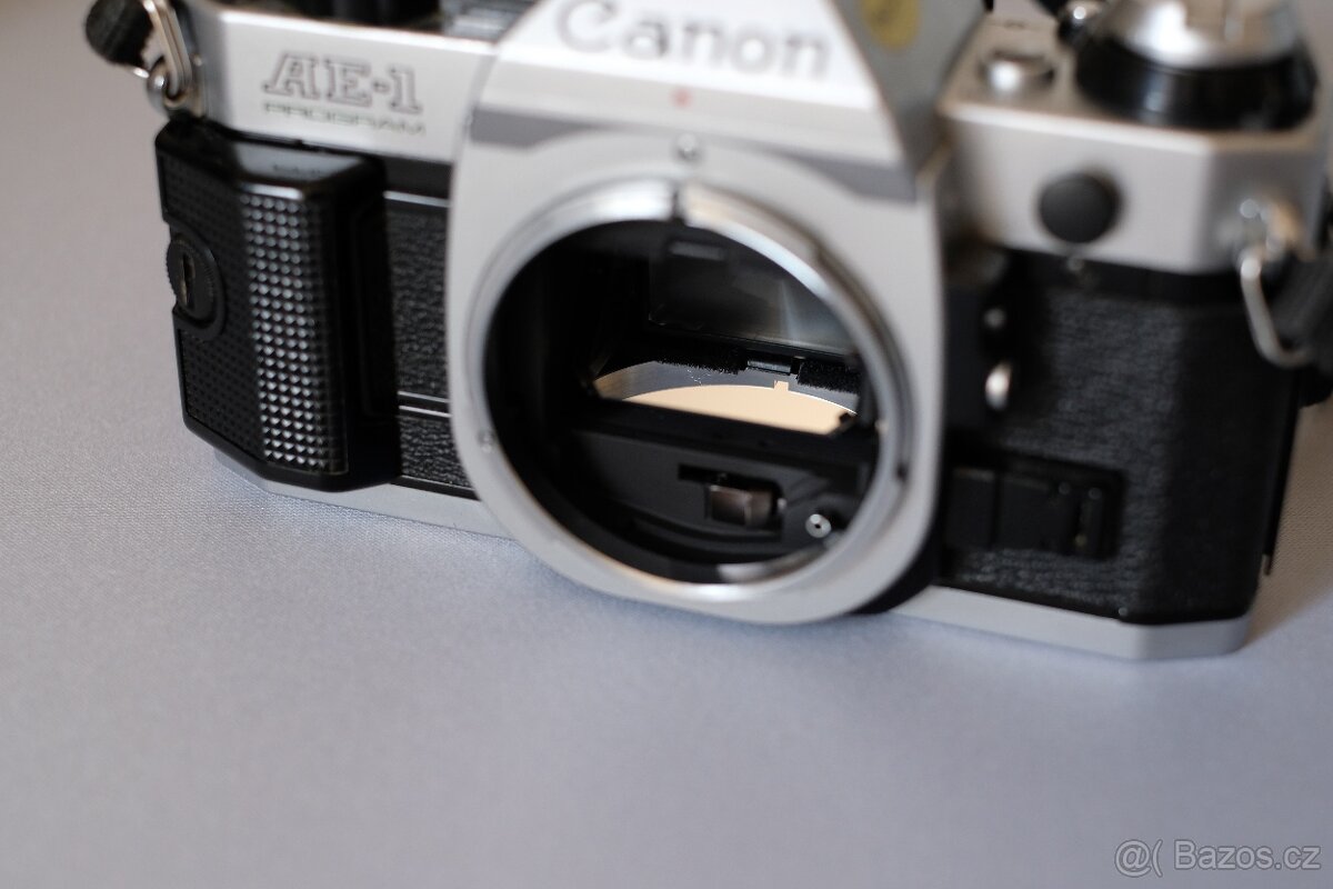 Canon AE-1 - 2