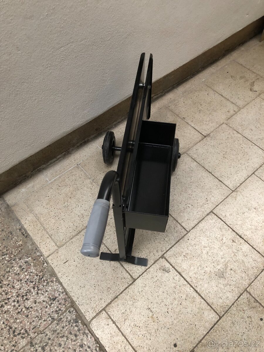 Odvíječ pro ocelovou pásku pojízdný - 2