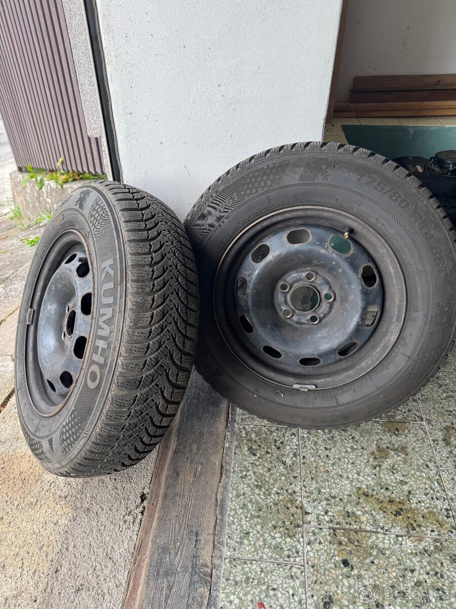Zimní pneu KUMHO 175/80R14 - 2