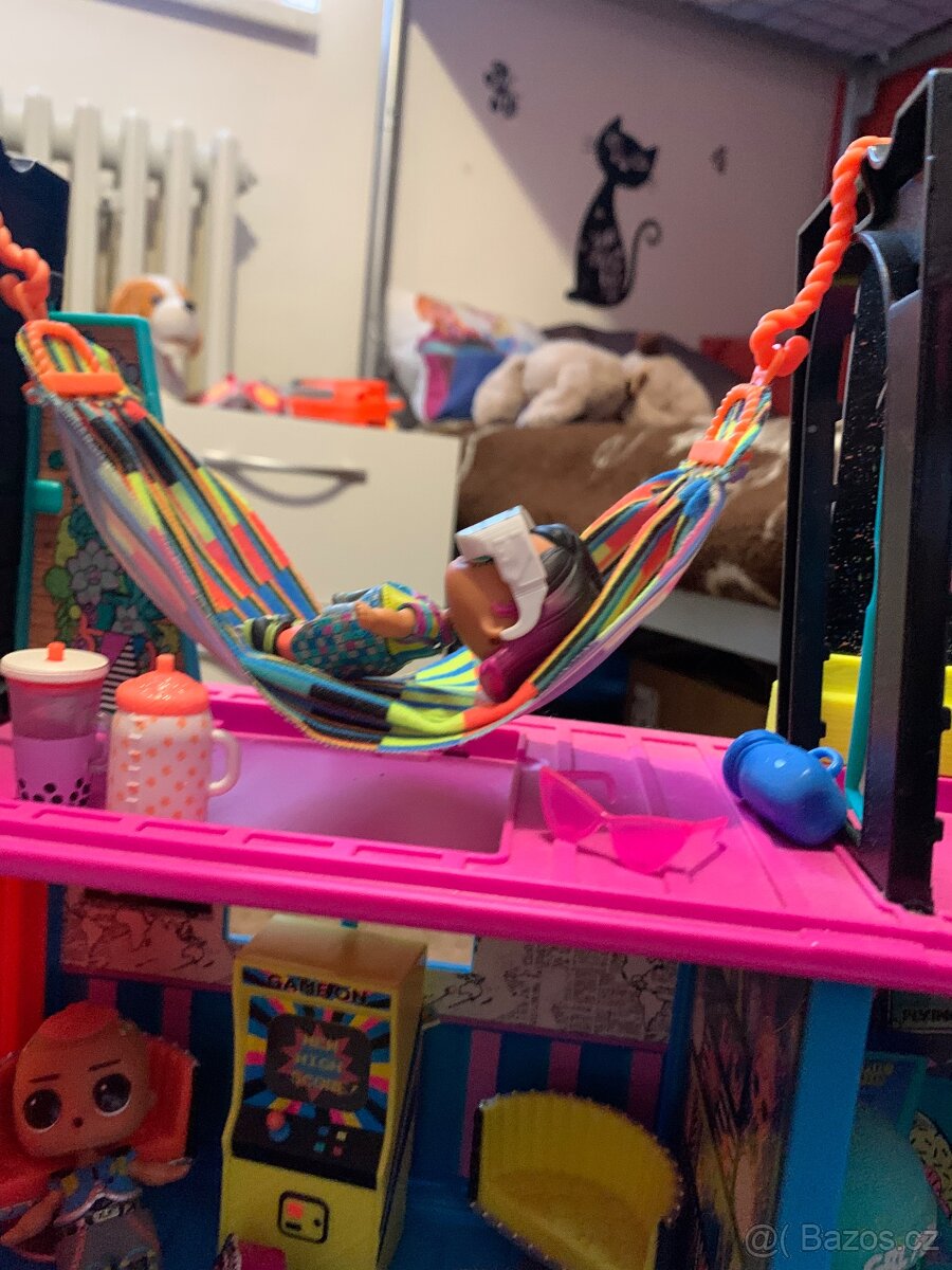 Domek pro panenky LOL včetně 6panenek - 2