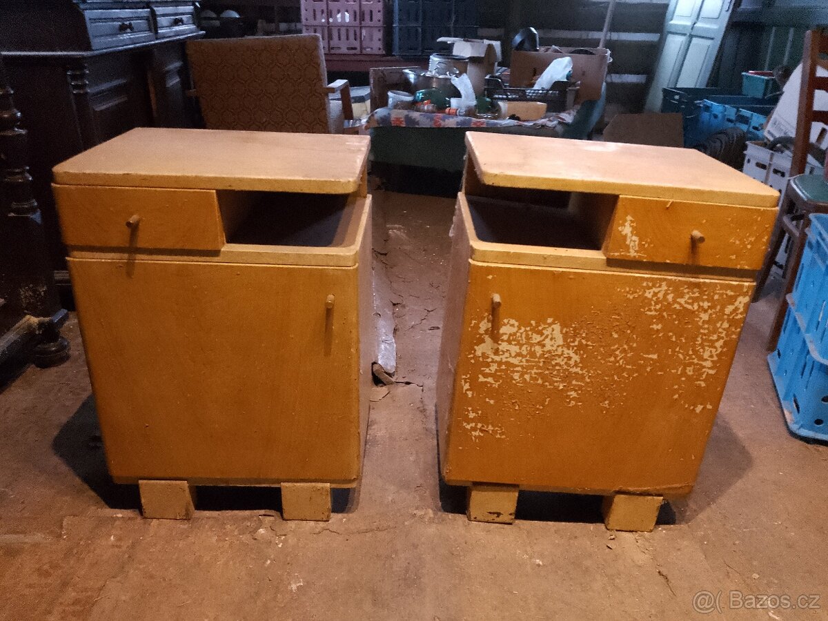 Staré noční stolky - 2