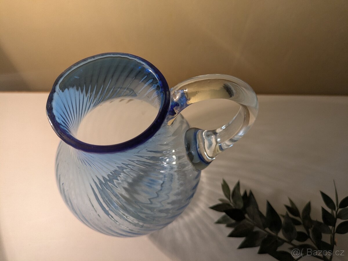 Skleněný džbáneček - 2