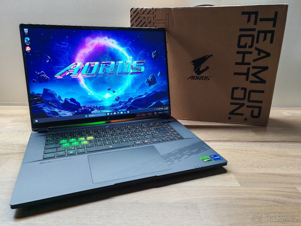 2K 165HZ_GIGABYTE AORUS 16X_i7-14650HX_16GB_RTX 4070 8GB - 2