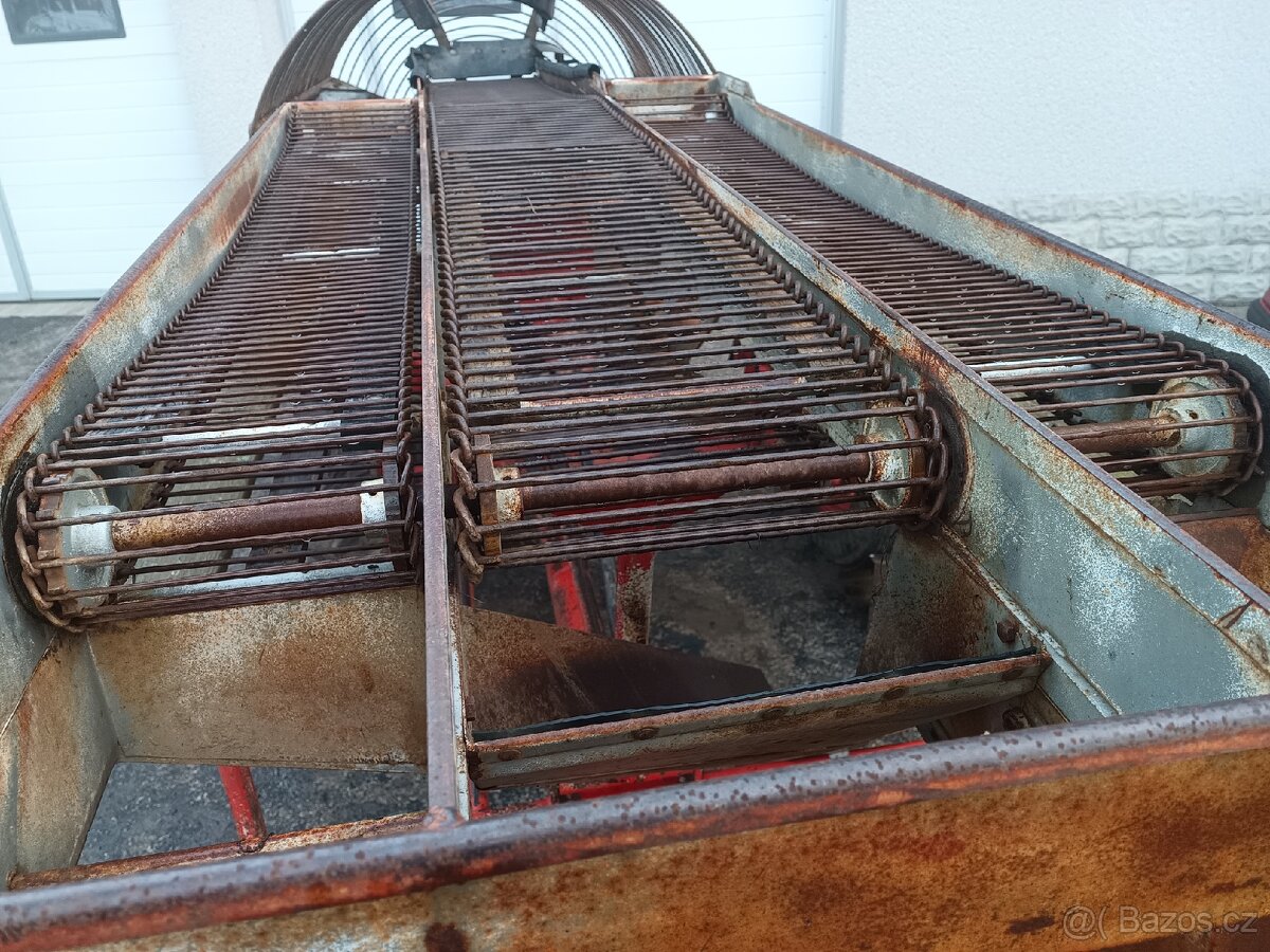 Prodám bramborový kombajn Samro - 2