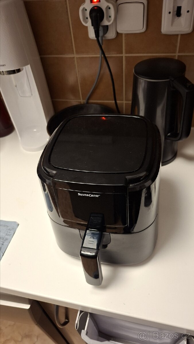 Horkovzdušná fritéza - 2
