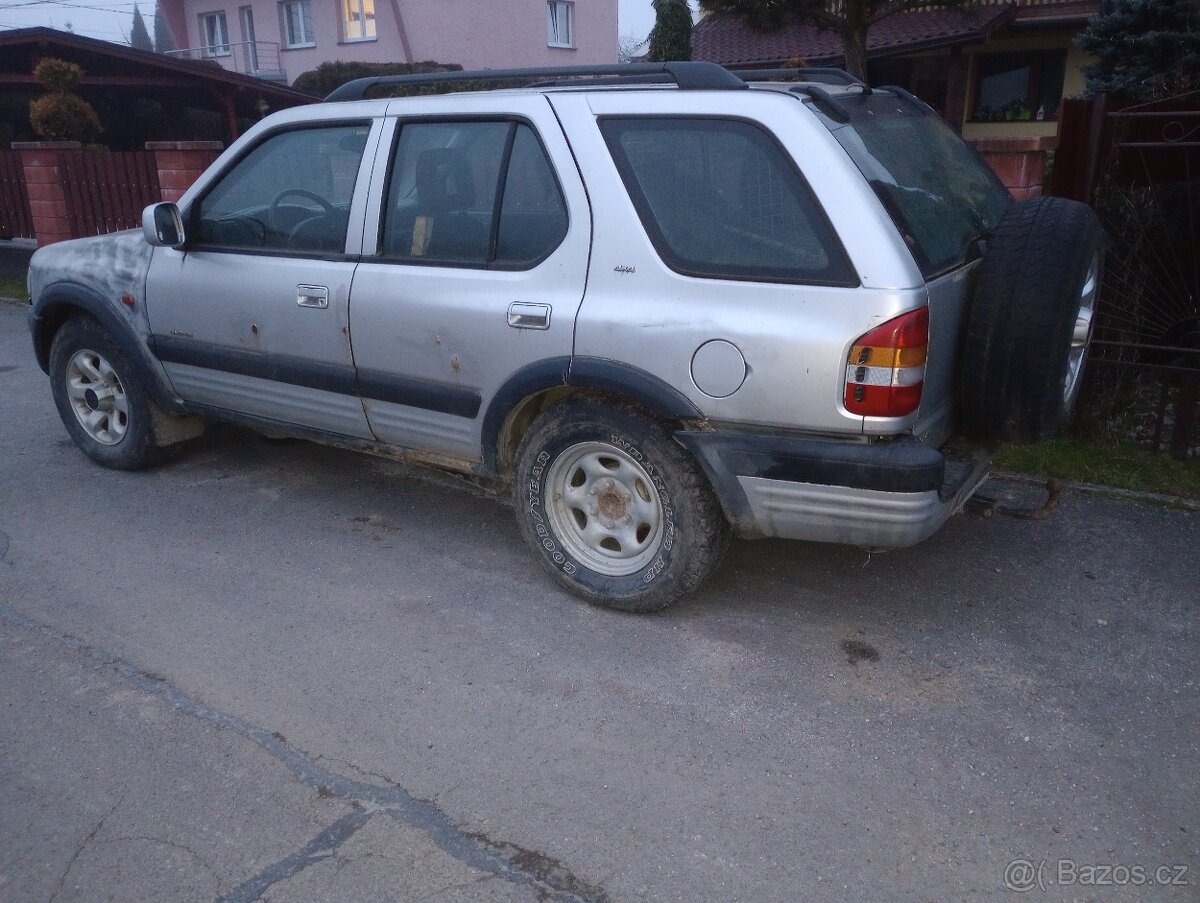 Frontera 2,2 Dti - 2