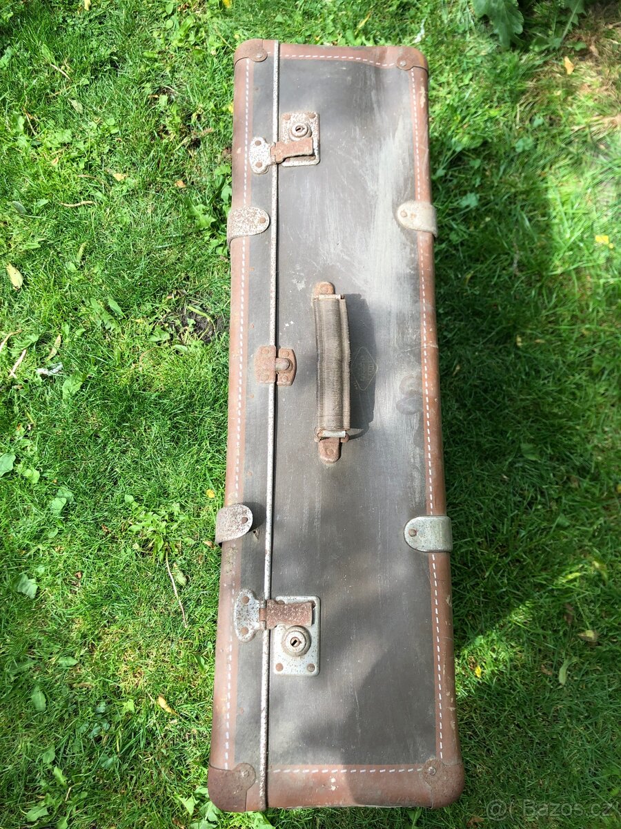 Velký starý kufr - 2