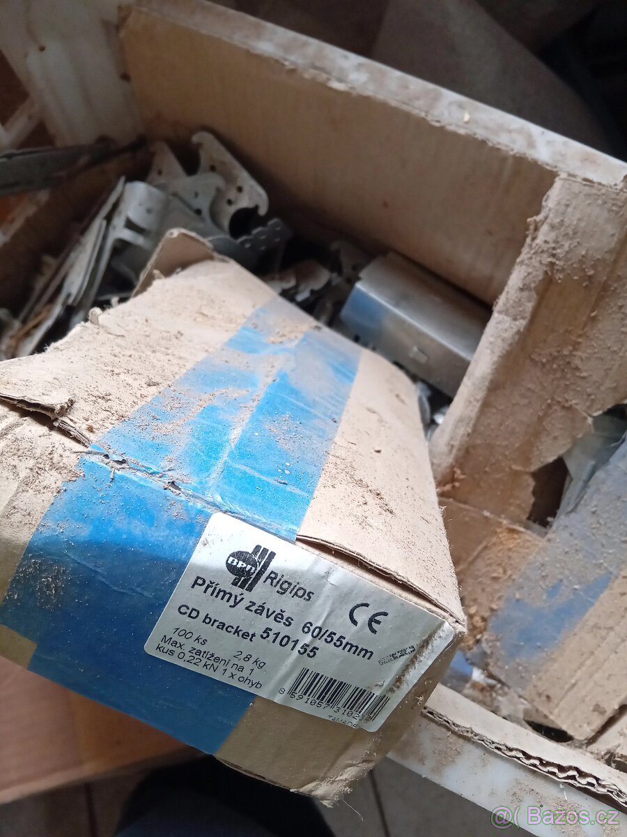 SDK spojky, závěsy, dráty - 2