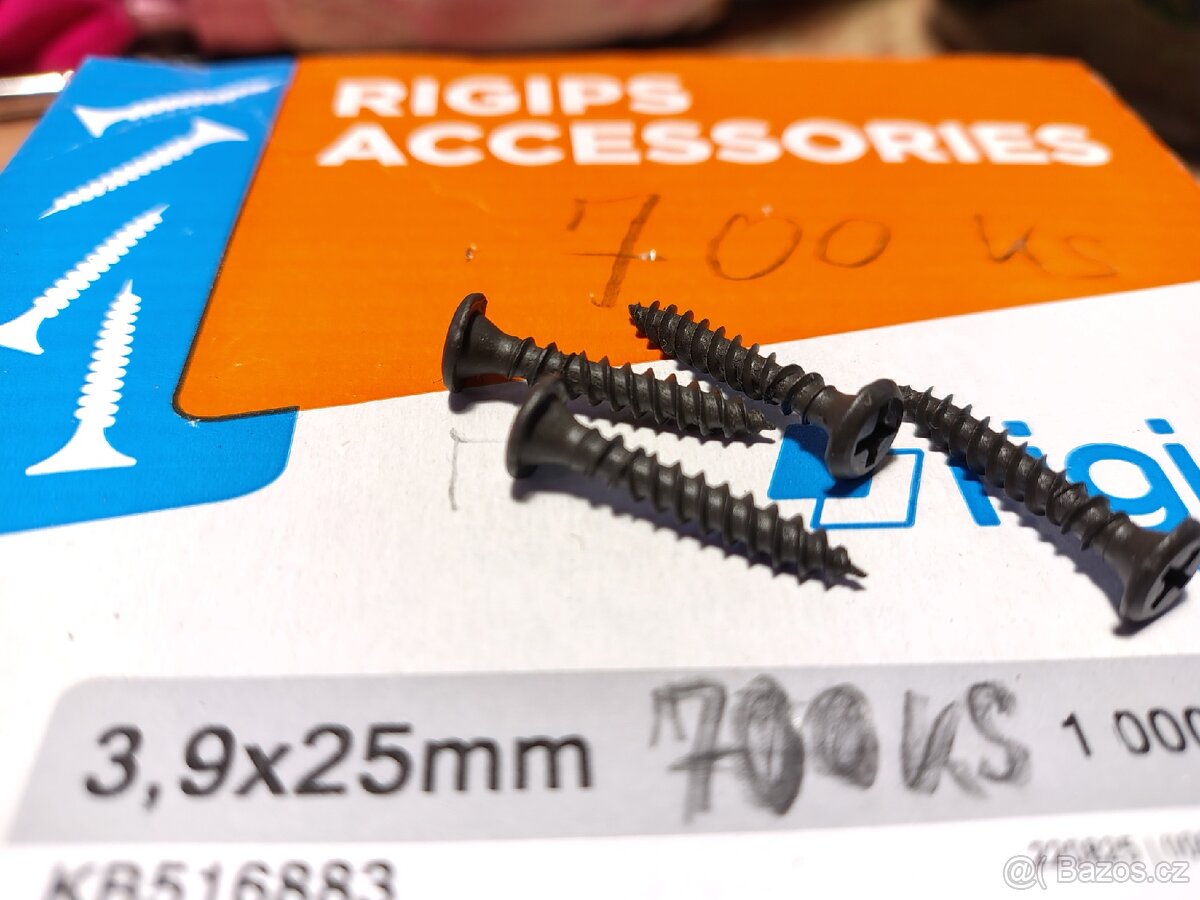 Šroub TUN 3,8x25 700ks - 2