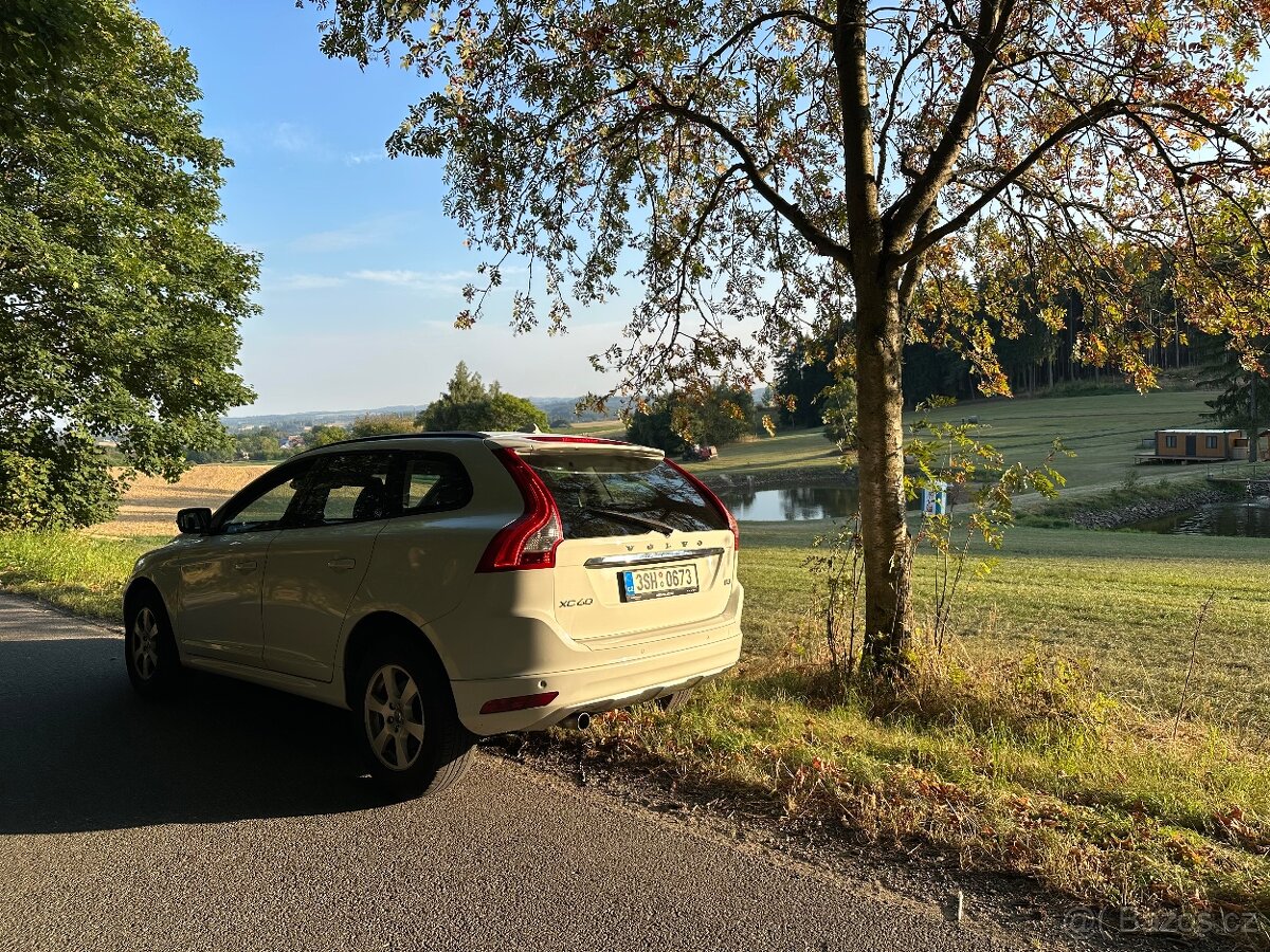 Volvo XC60 D3, 2015 - 2
