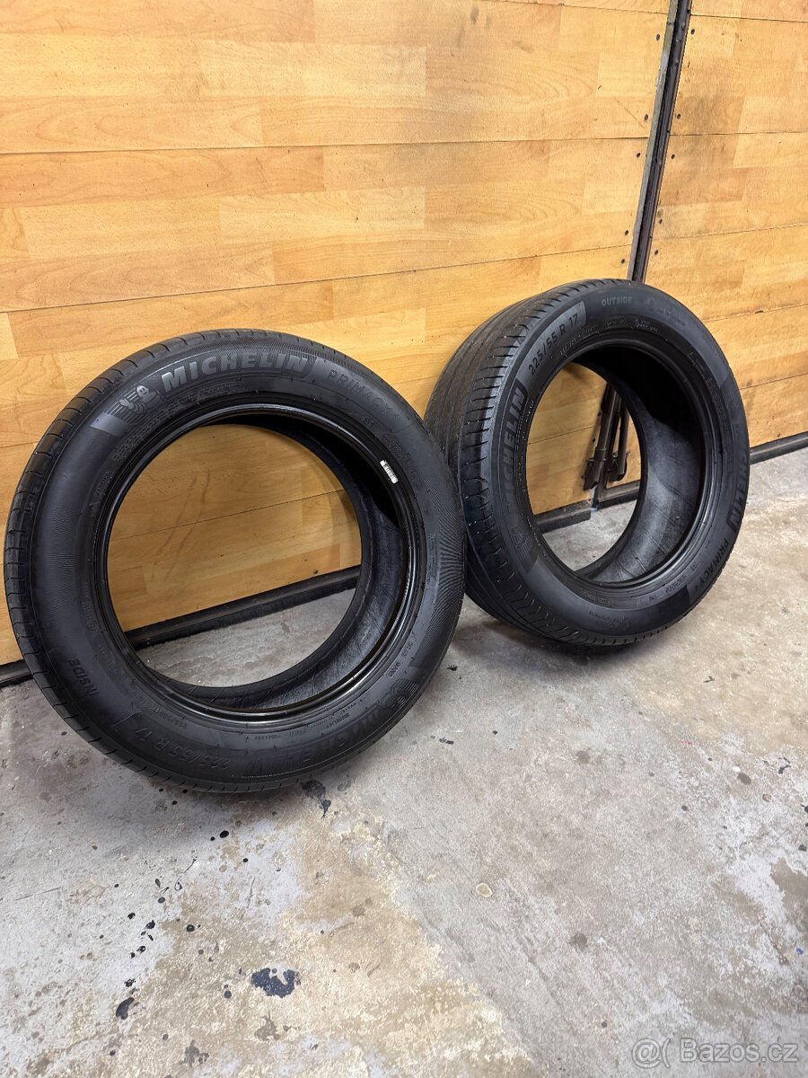 Letní pneu 225/55/17 č.1 - 2