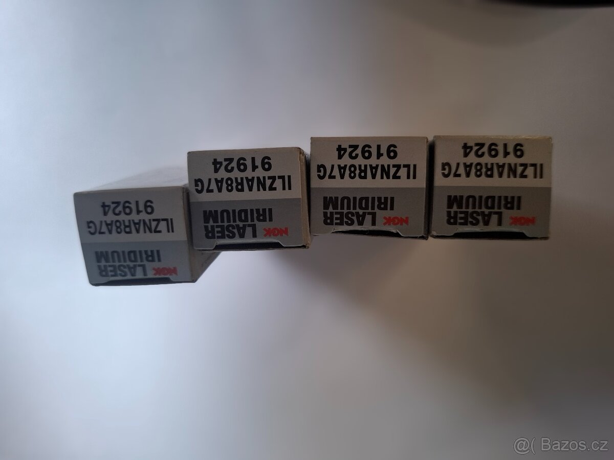 4ks NGk svicka ilznar8a7g spark plugs - 2