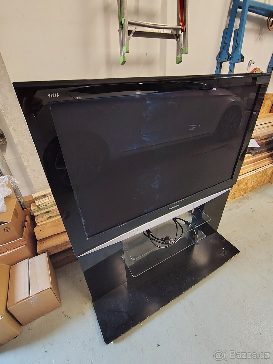Televizor Panasonic - plazma 42" - 2