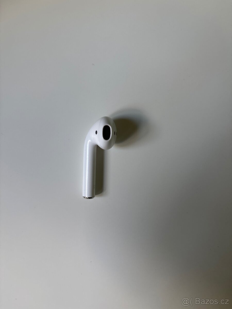 Pravý Airpod 3 - 2