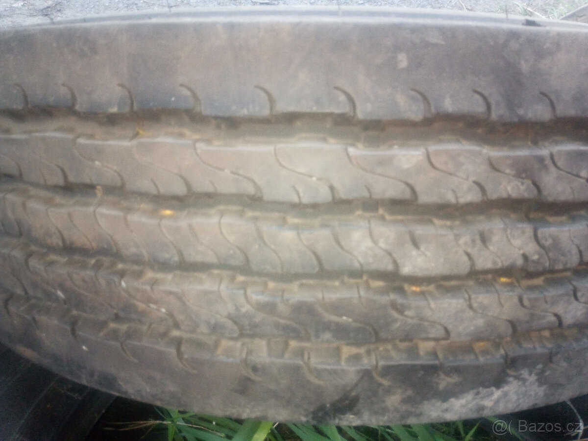 Pneu Matador Master 285/70 r19,5 - 2