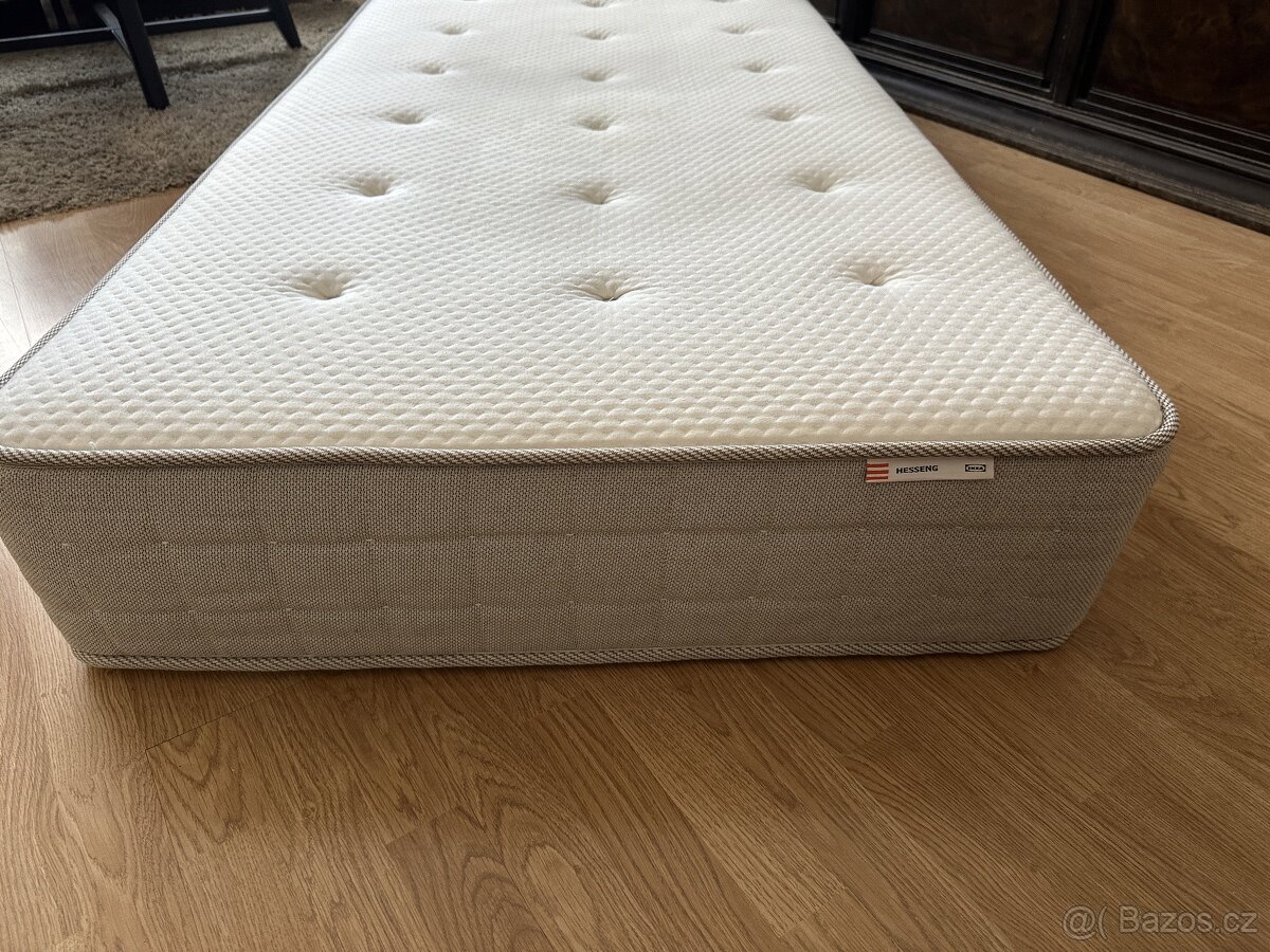 Kvalitní pružinová matrace Ikea Hesseng 9O x 200 - 2