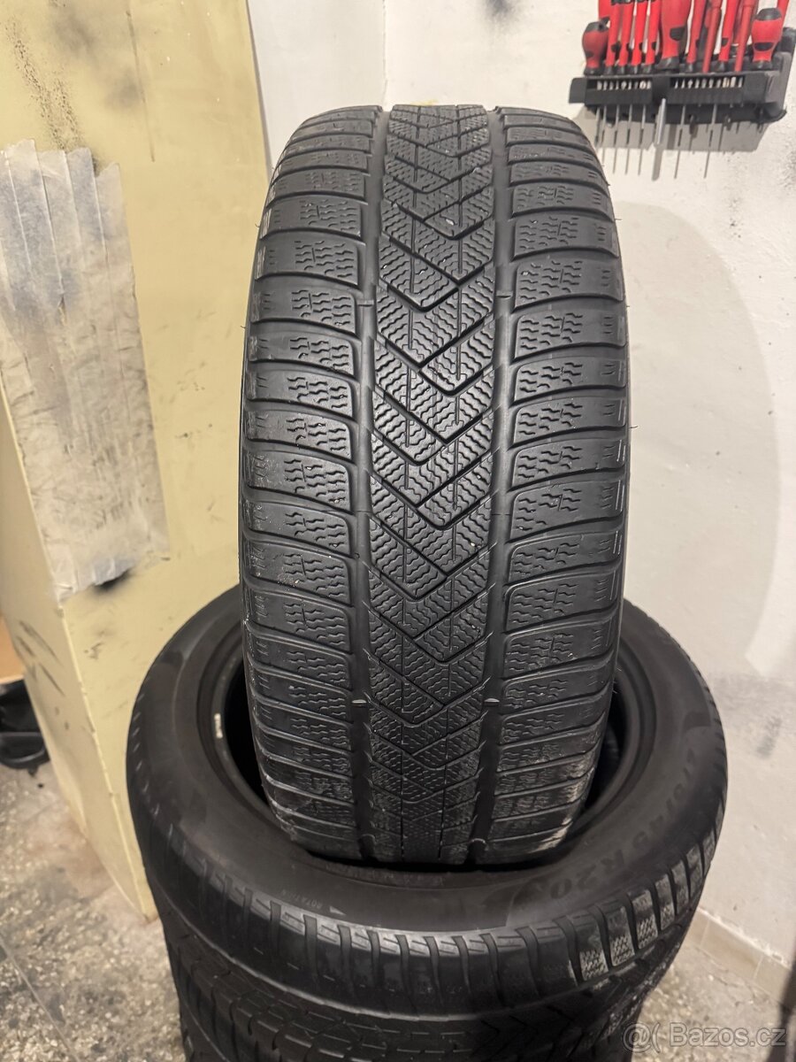 Zimní pneu 275/45/20 Pirelli Scorpion Winter - 2