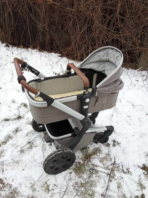 Kočárek JOOLZ - po 1 dítěti - 2