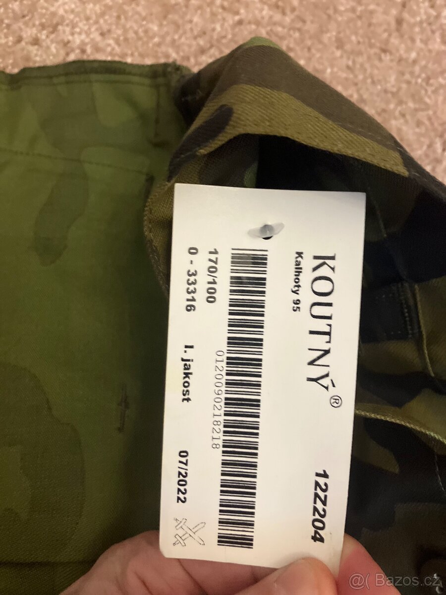 Nabízím nové nenošené kalhoty maskáčů vz 95. - 2